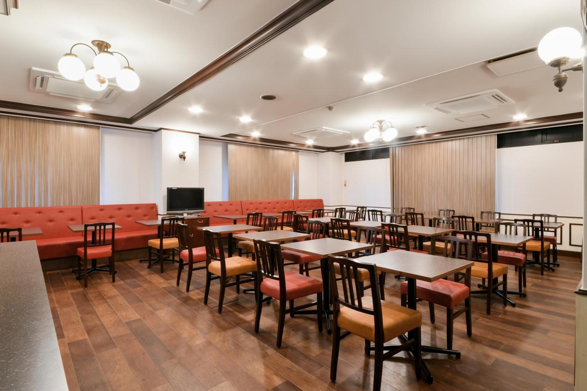 Hotel Castle Inn Yokkaichi Exterior foto